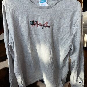 Champion Gray Graphic Long Sleeve T-Shirt (Size L)